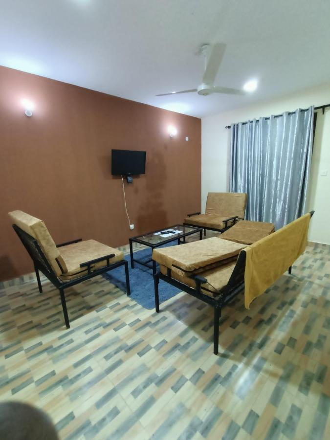 1 Bedroom Fully Furnished Luxurious Apartment Voi Town Extérieur photo