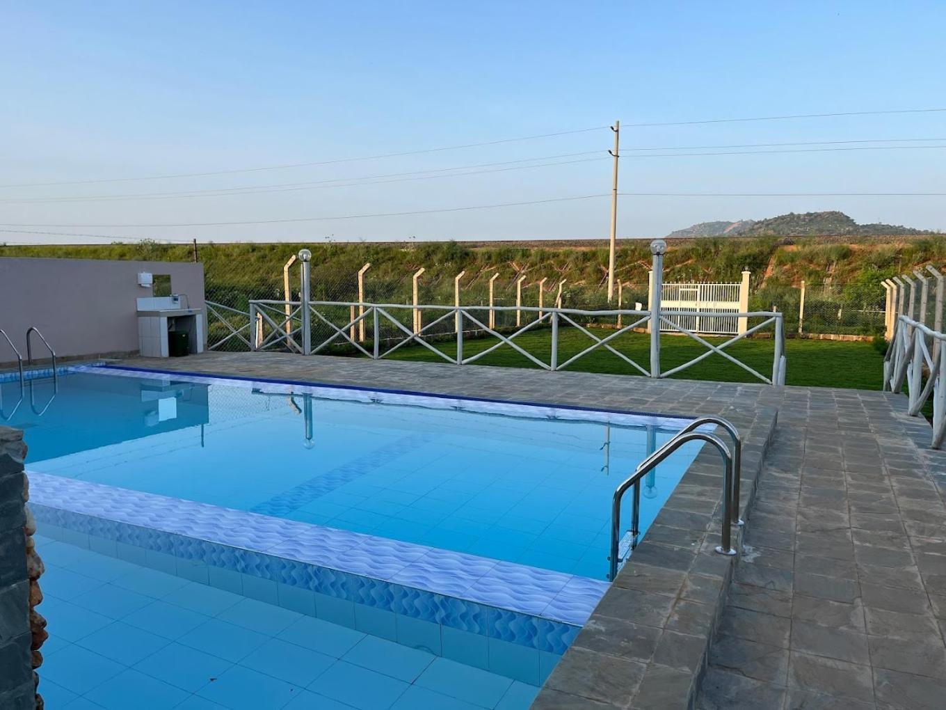 1 Bedroom Fully Furnished Luxurious Apartment Voi Town Extérieur photo